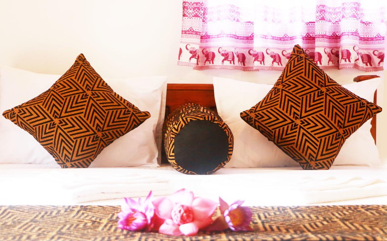 Hotel Las Vegas Anuradhapura Ngoại thất bức ảnh
