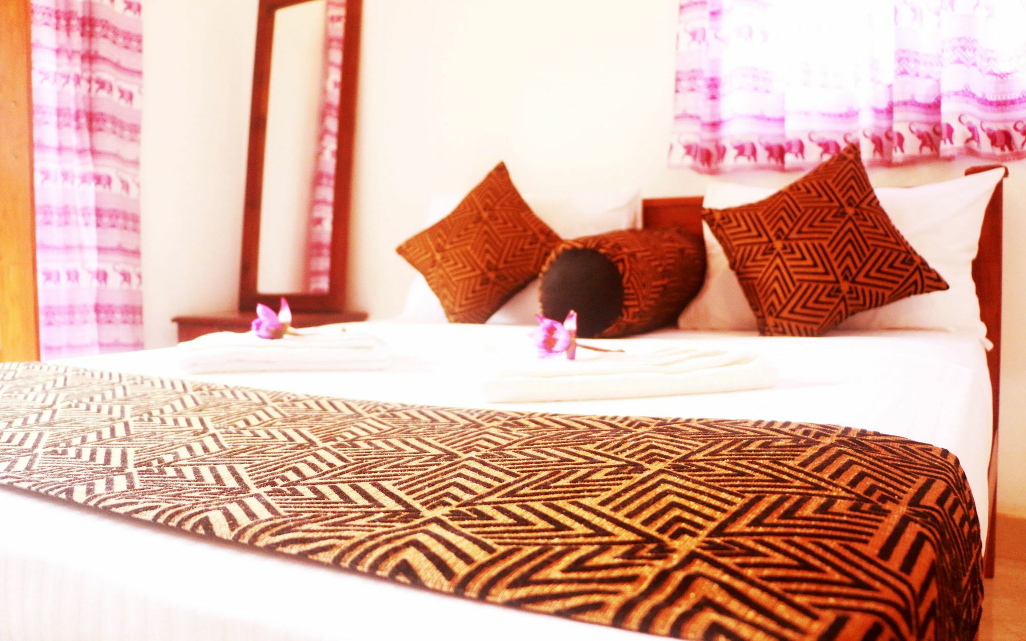 Hotel Las Vegas Anuradhapura Ngoại thất bức ảnh